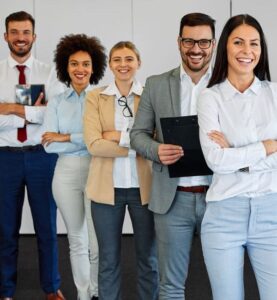 Approche systémique de coaching de dirigeants et managers pour développer son leadership et renforcer la cohésion d'équipe avec l'ennéagramme et les constellations